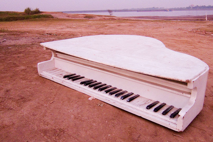 Piano Prop